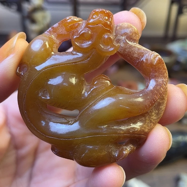 未镶嵌和田玉（糖玉）挂件