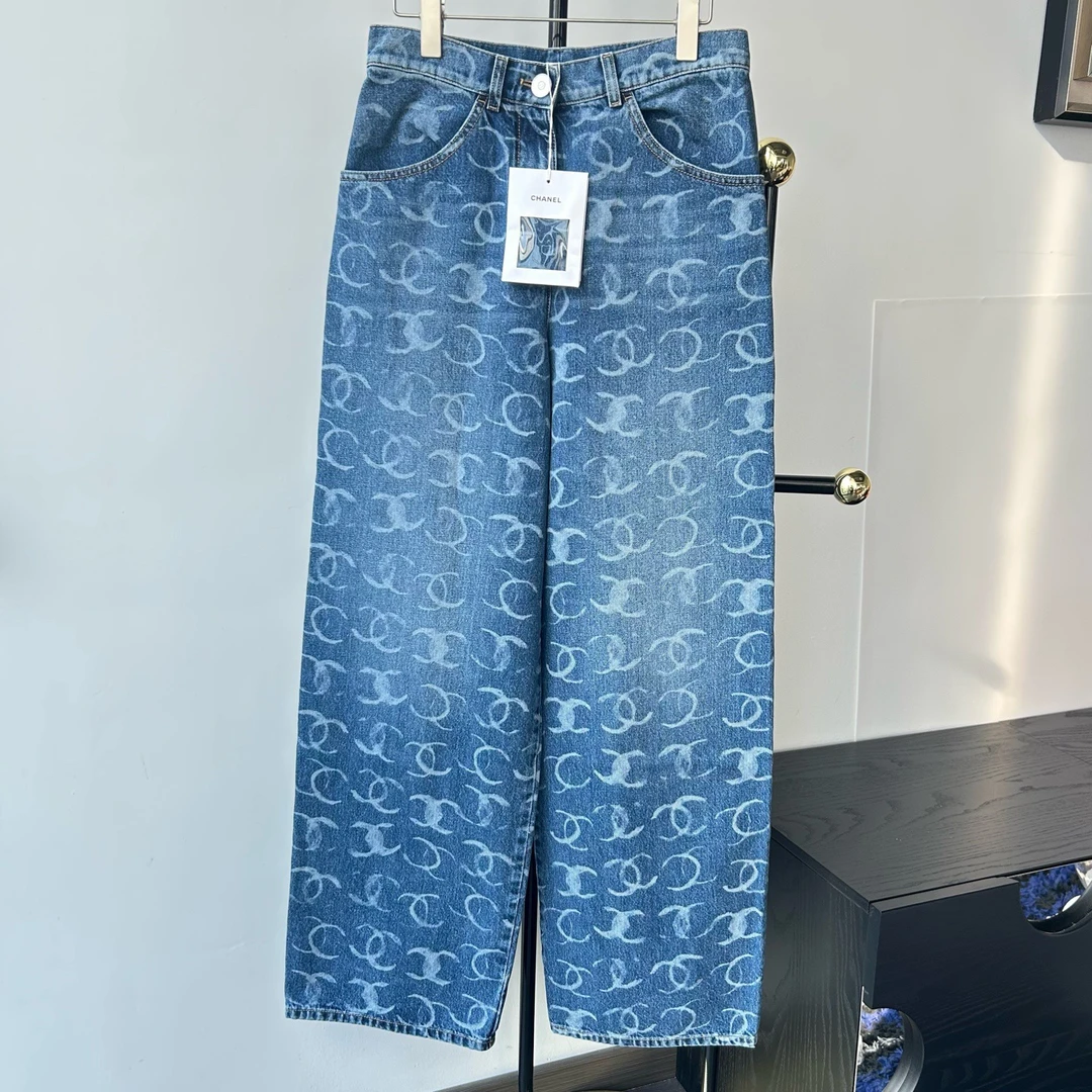 99新 Chanel/香奈儿 Chanel香奈儿23B亮片阔腿满logo牛仔裤 36码