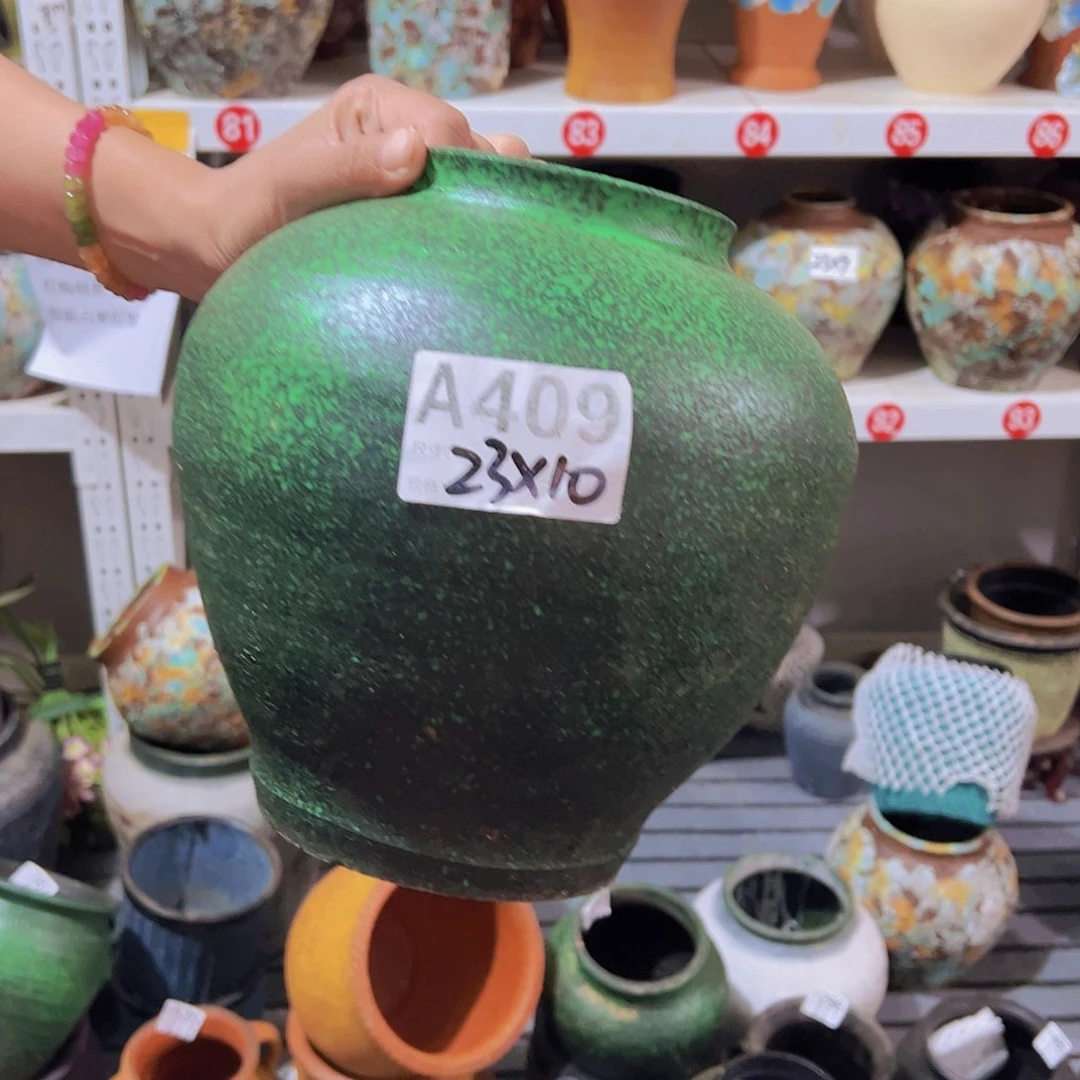 大肚小口有孔409有孔