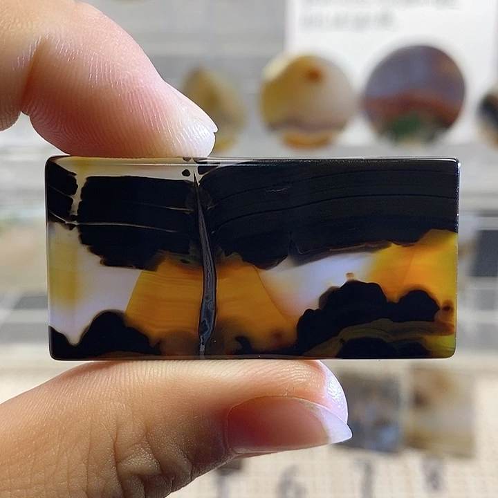 合金颈饰玛瑙/玉髓