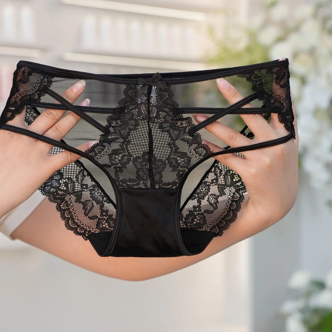 （80-150斤）蕾丝显瘦时尚法式内裤女无痕舒适性感黑色三角裤镂空