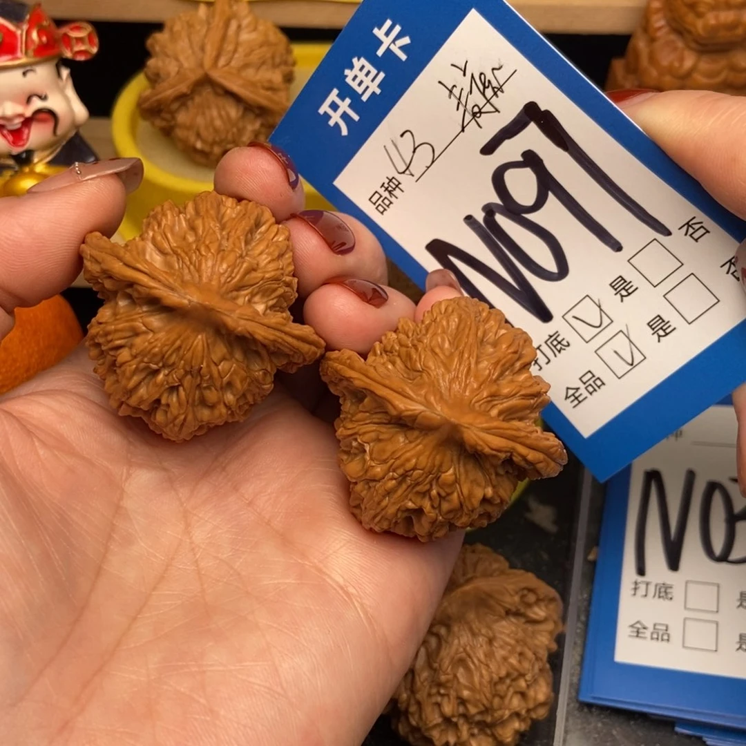 桃核吊坠核桃虎头