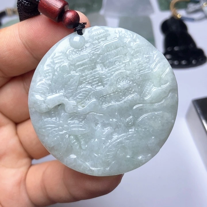 翡翠未镶嵌颈饰翡翠