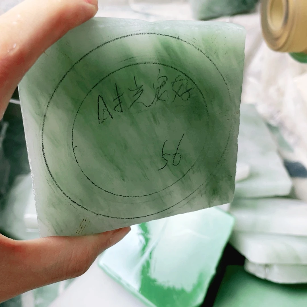 定制石英质玉?****56圈口