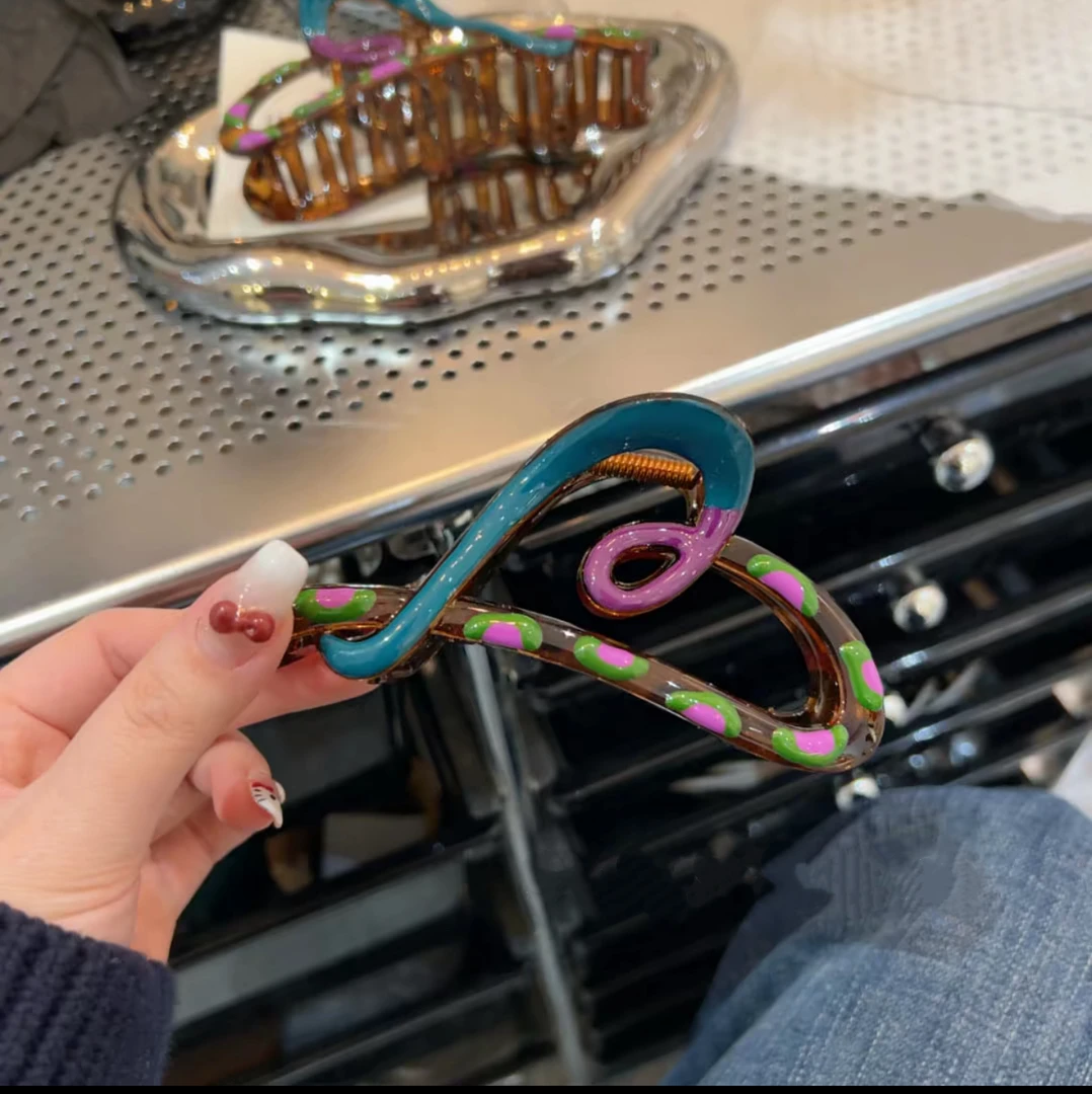 2604撞色爱心抓夹