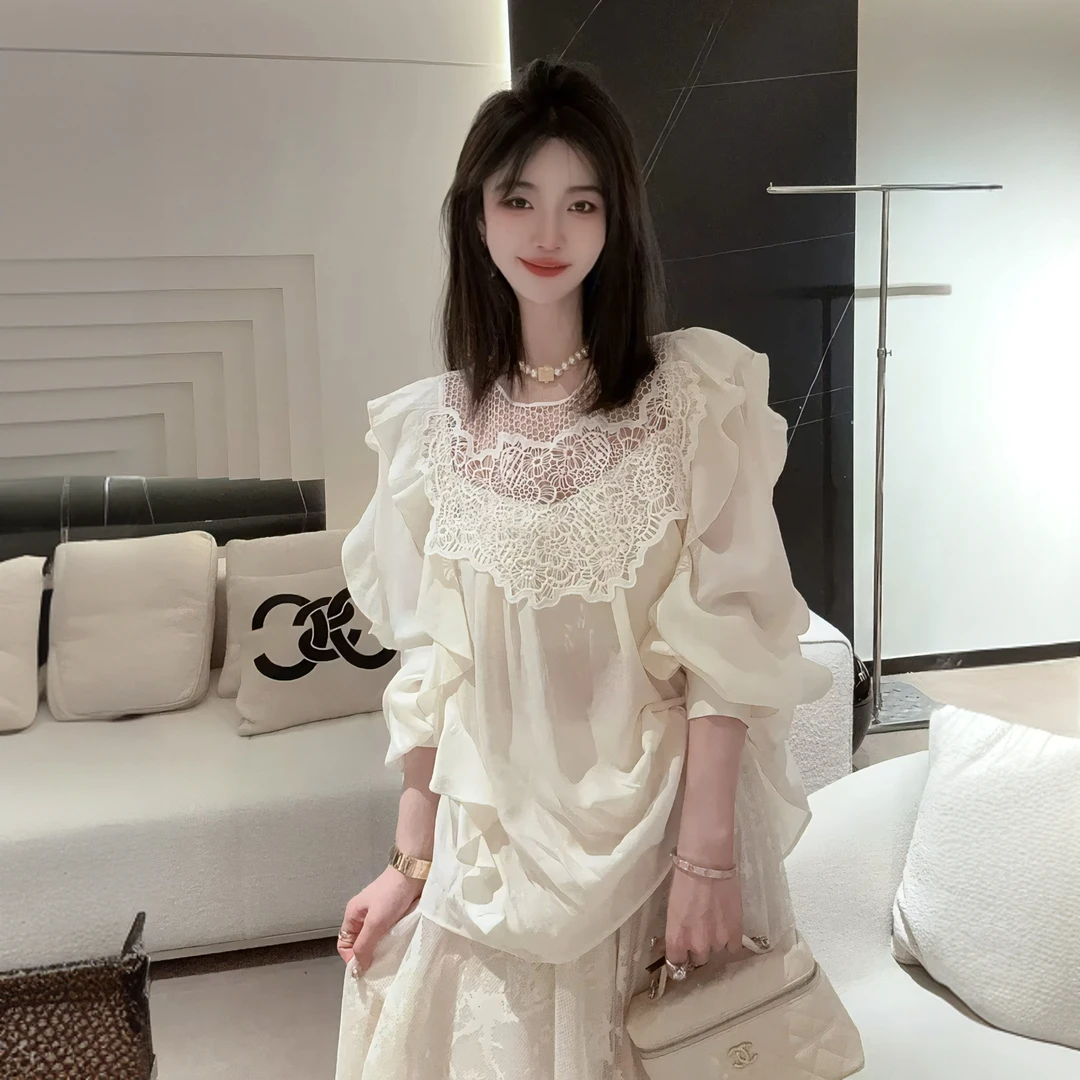 AC109法式减龄甜美圆领衬衫春季拼接荷叶边泡泡袖长袖雪纺衫蕾丝