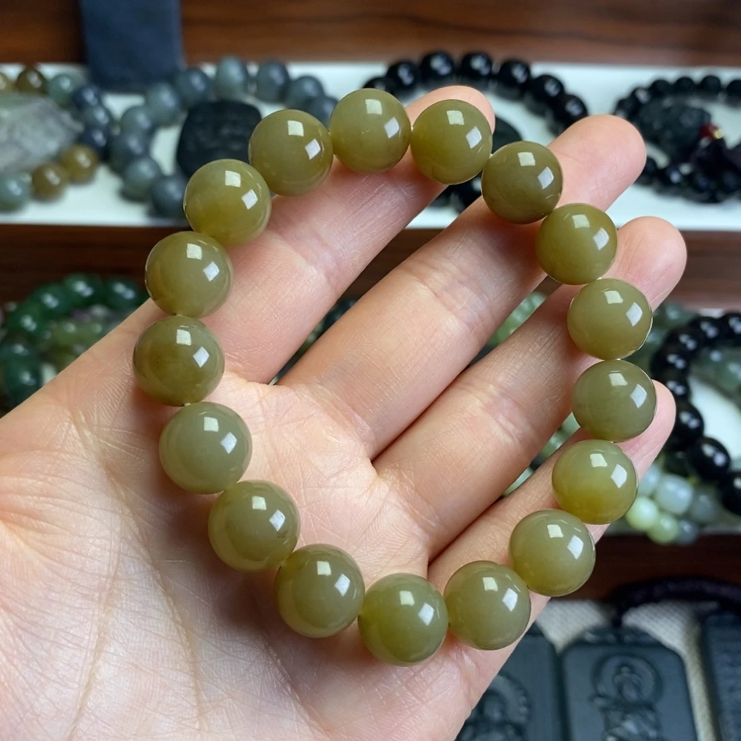 和田玉未镶嵌手串