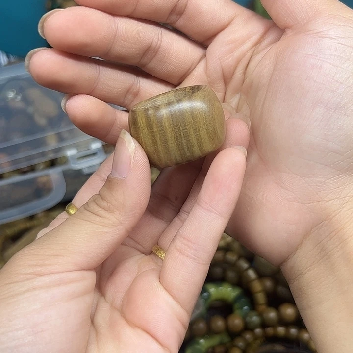 维腊木（绿檀）手串/手链