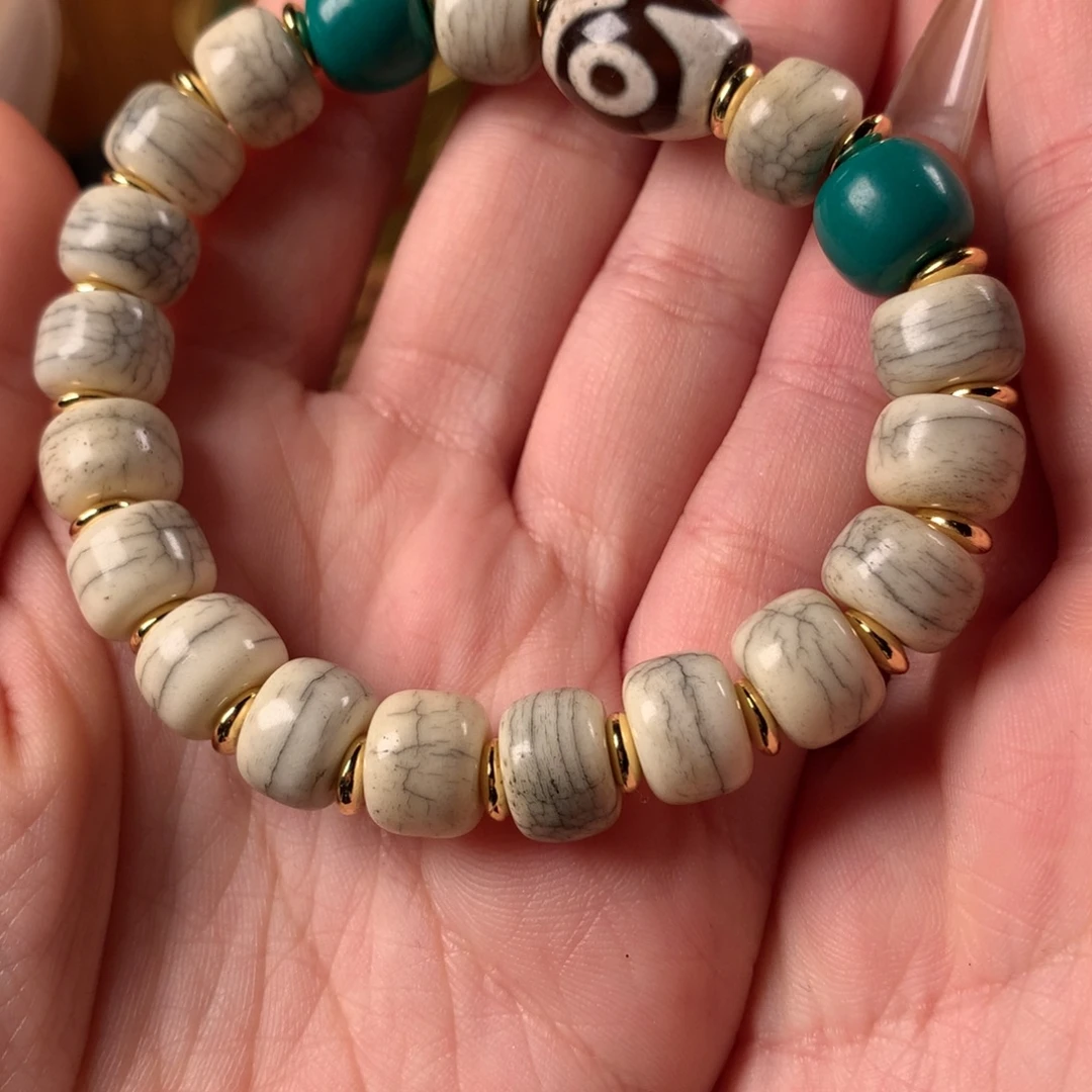 泥塑……………………………………