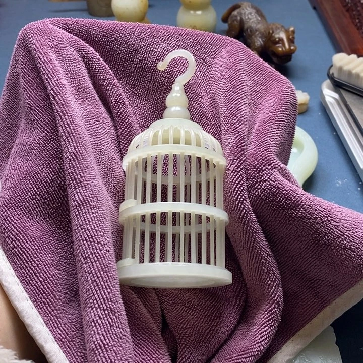 用***3和田玉未镶嵌颈饰