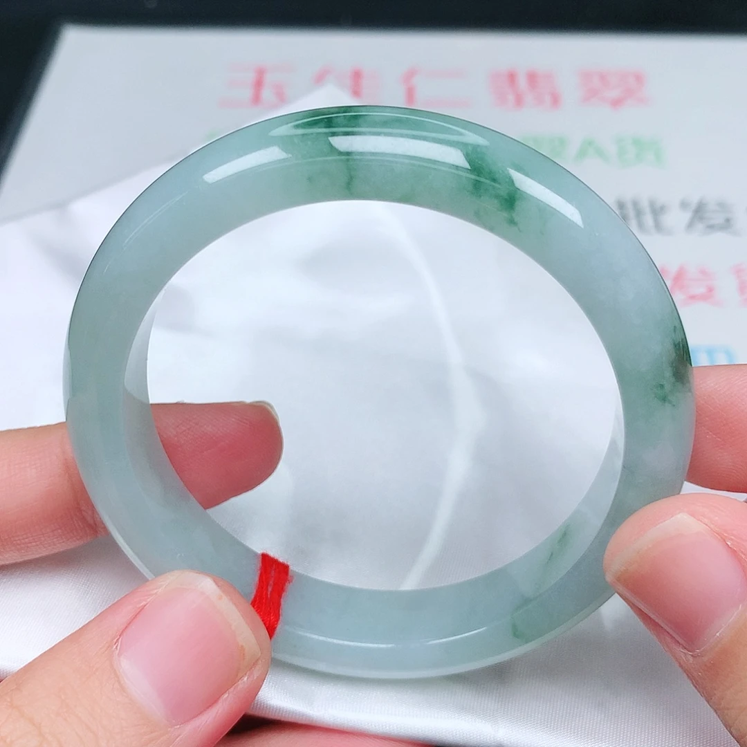 未镶嵌手镯翡翠天然翡翠手镯