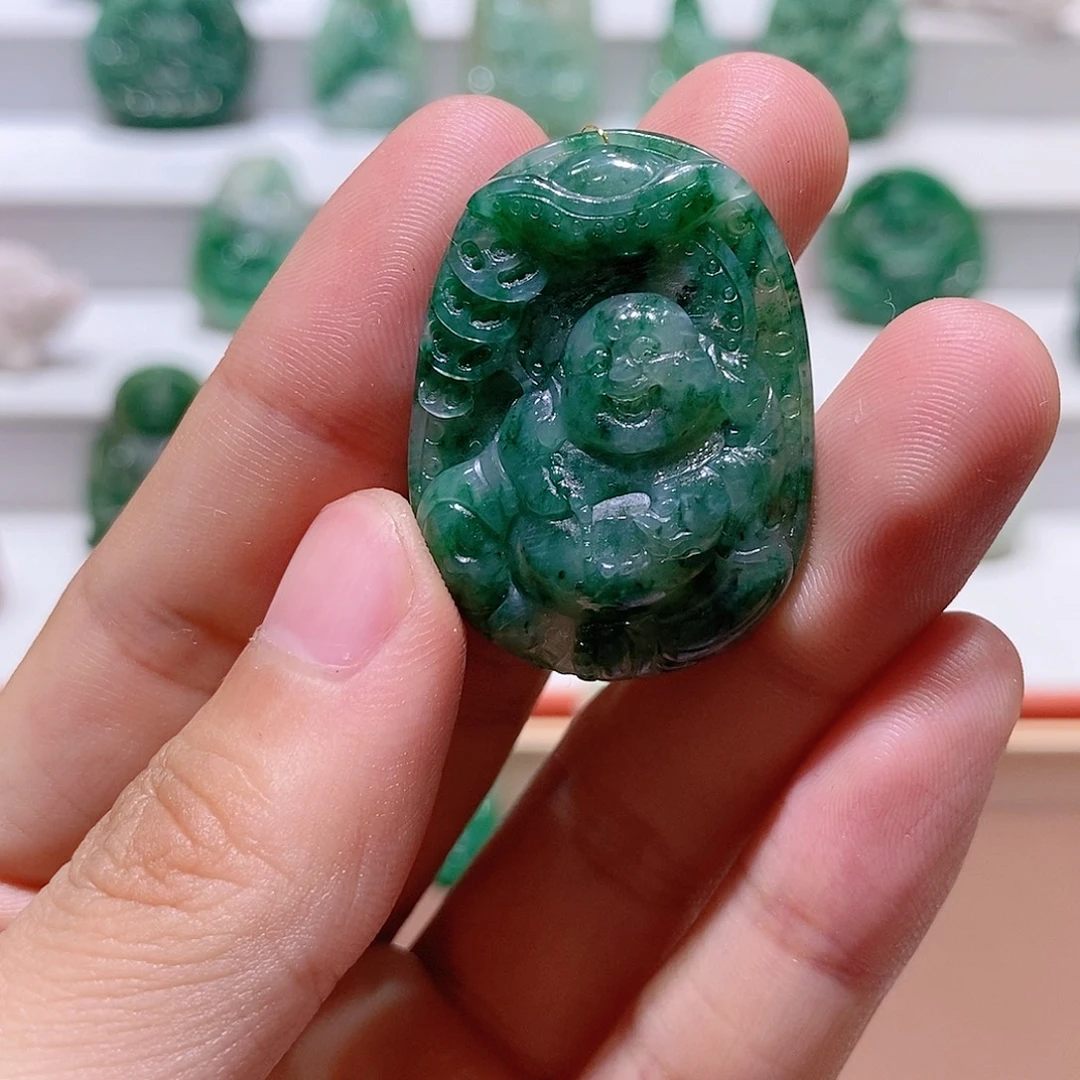 独山玉未镶嵌吊坠