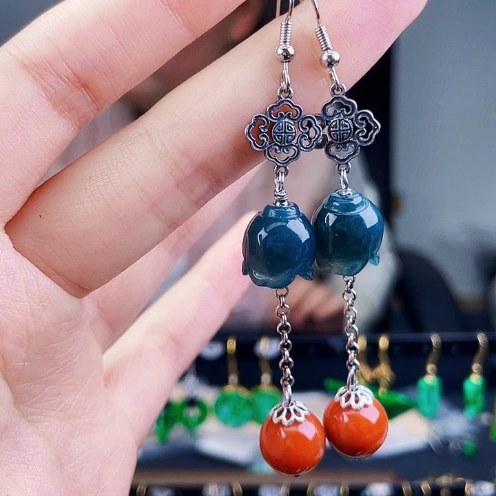 翡翠耳饰未镶嵌饰品