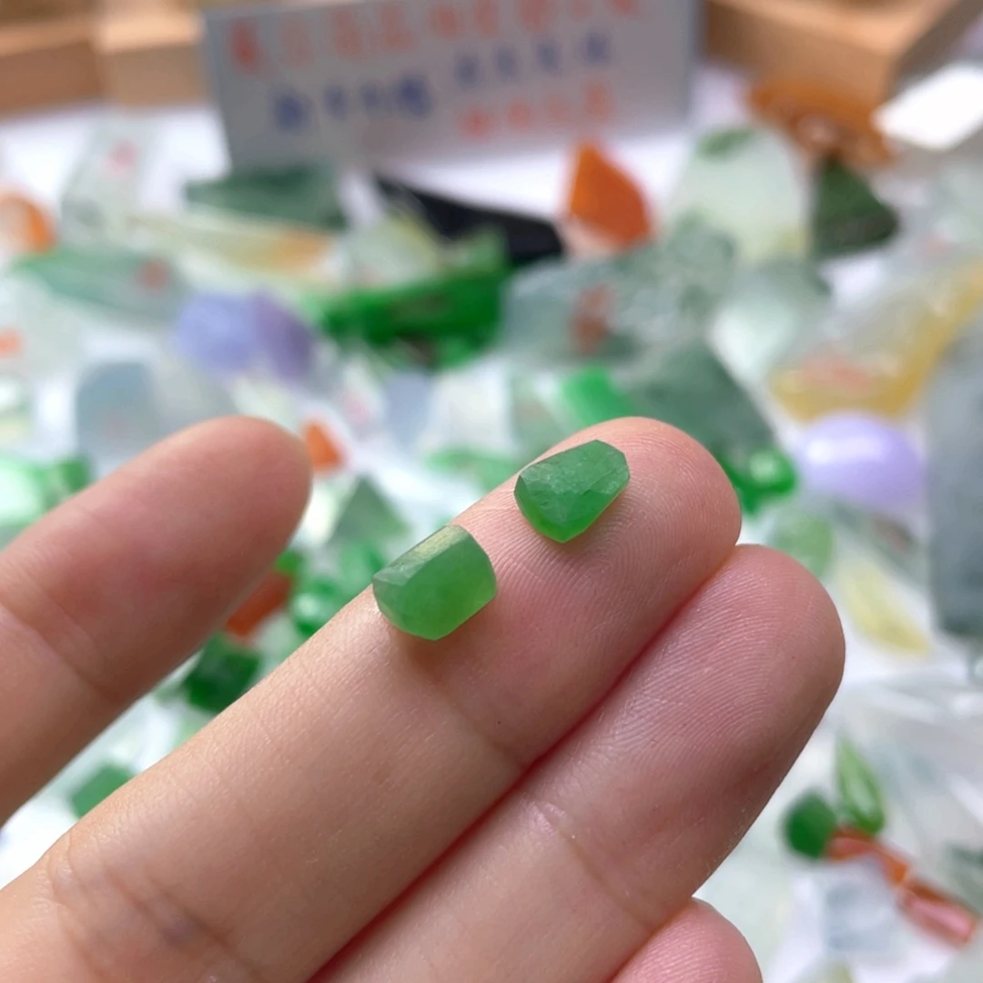 定制翡翠未镶嵌天然缅甸翡翠