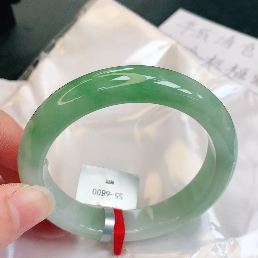 【闪购商品】翡翠手镯未镶嵌缅甸天然a货翡翠