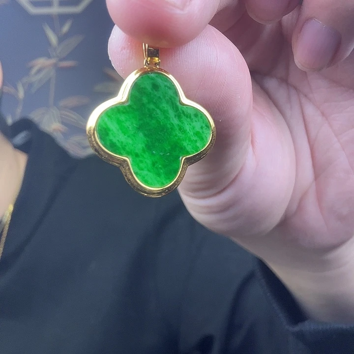 翡翠吊坠(不含链)银S925镶嵌特价 有缝隙 大漏