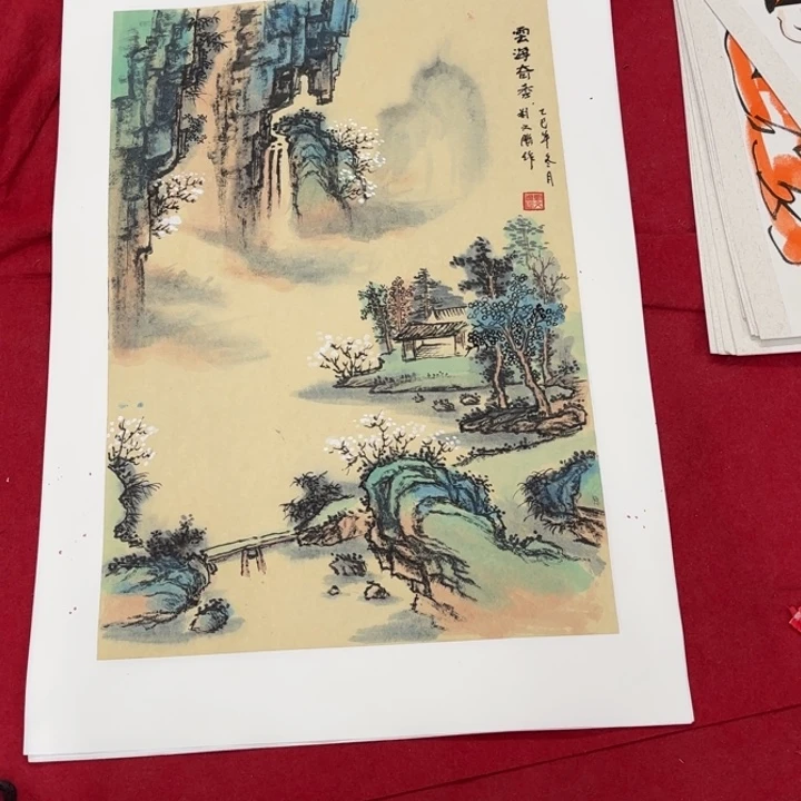 国画花鸟等图案和造型各有