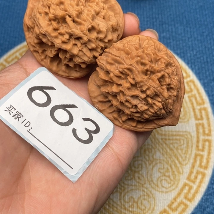 文玩核桃把件核桃