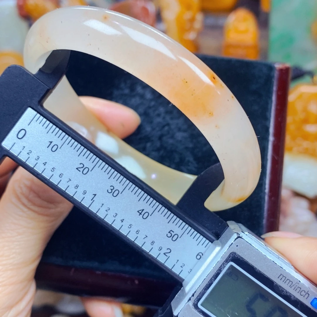 石英质玉（黄龙玉）未镶嵌吊坠(不含链)