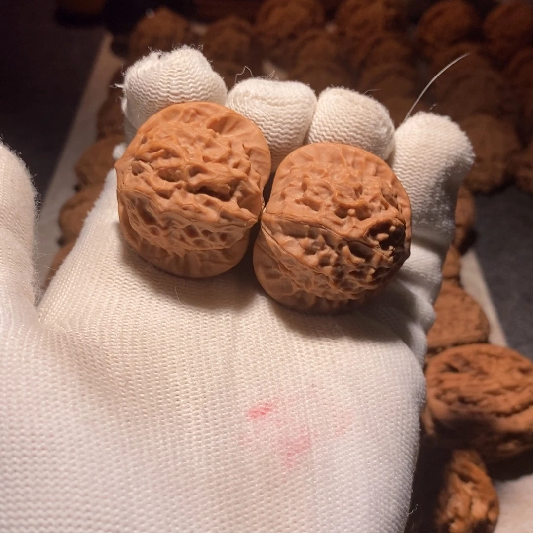 吊坠文玩核桃全品瓷娃娃