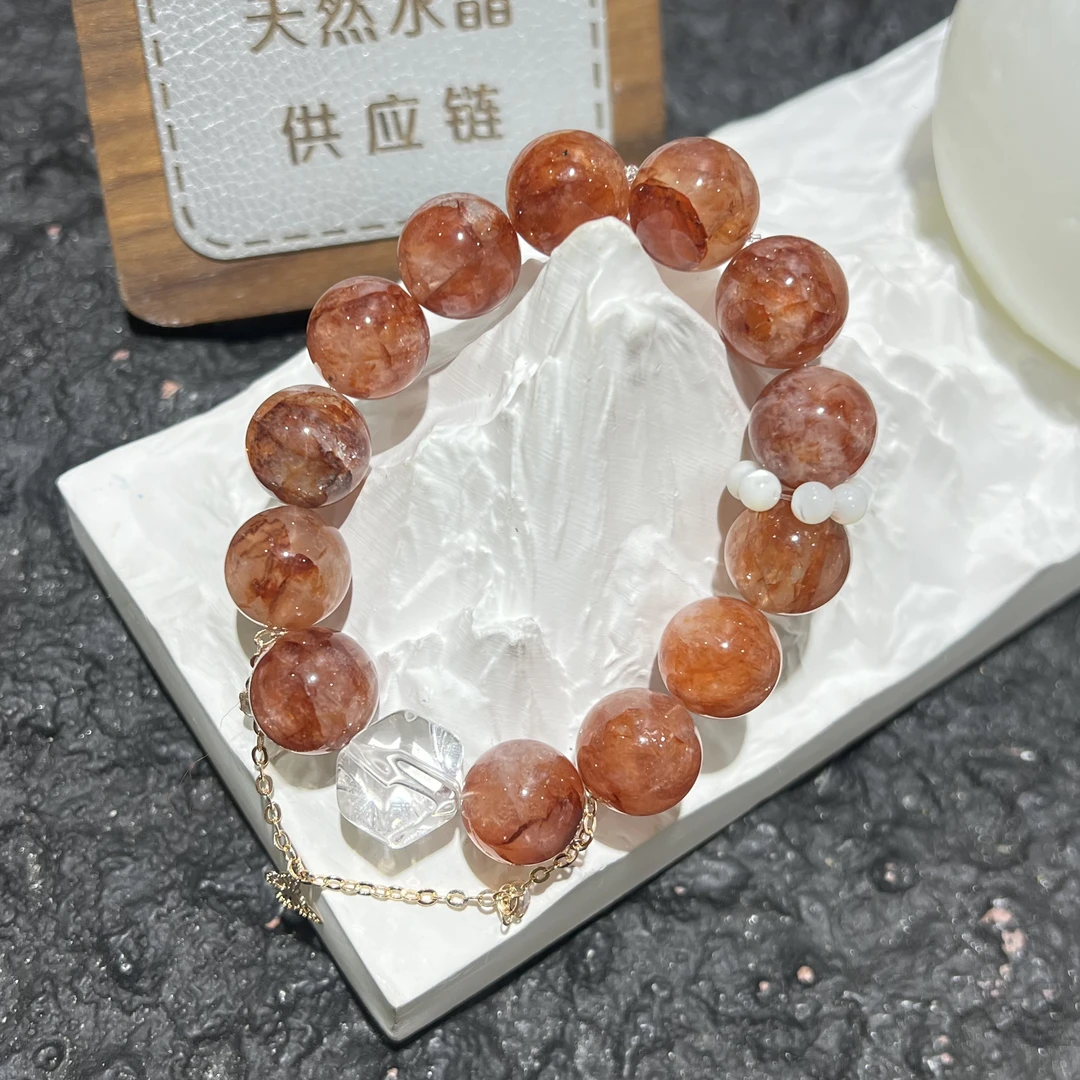 【月月家】BD006【svip私人定制版】天然水晶红胶花手串多样性发其一