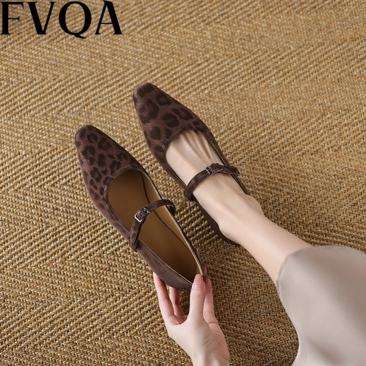 FVQA40-43复古豹纹平底玛丽珍鞋2025春秋新款一字带单鞋小码3334