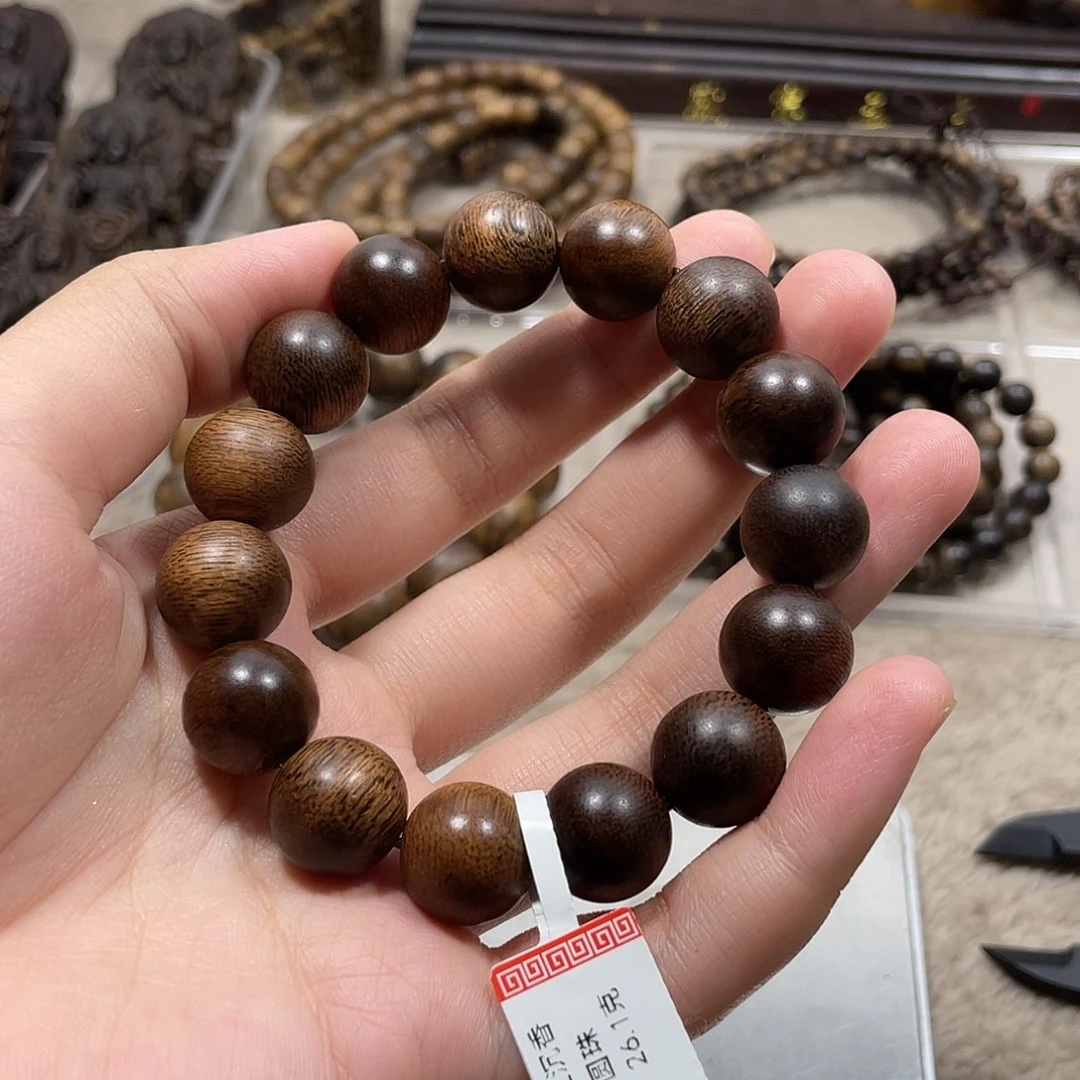 与***同沉香手串富森红土老料