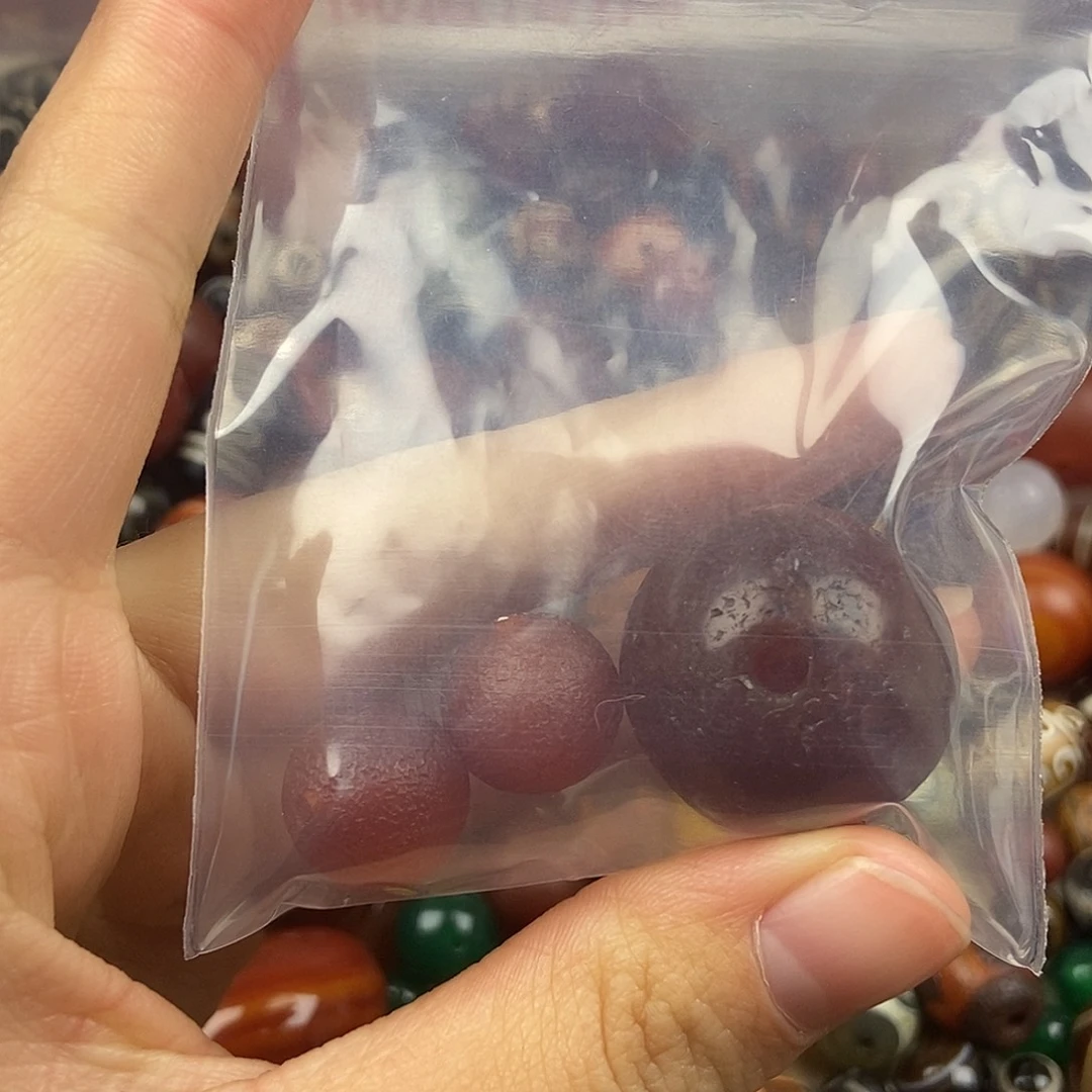 陆***猫玛瑙/玉髓未镶嵌玛瑙配珠玛瑙散珠