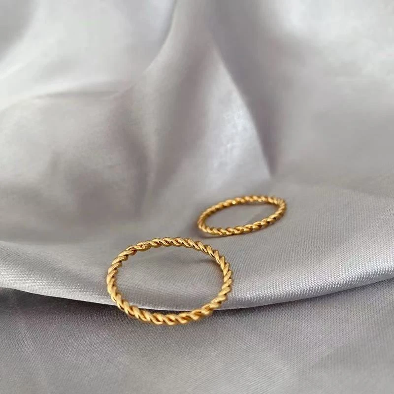 大静静优选 古法素圈叠戴麻花戒指女镀8k小众简约百搭指环不掉色