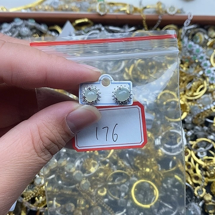 翡翠未镶嵌戒指176