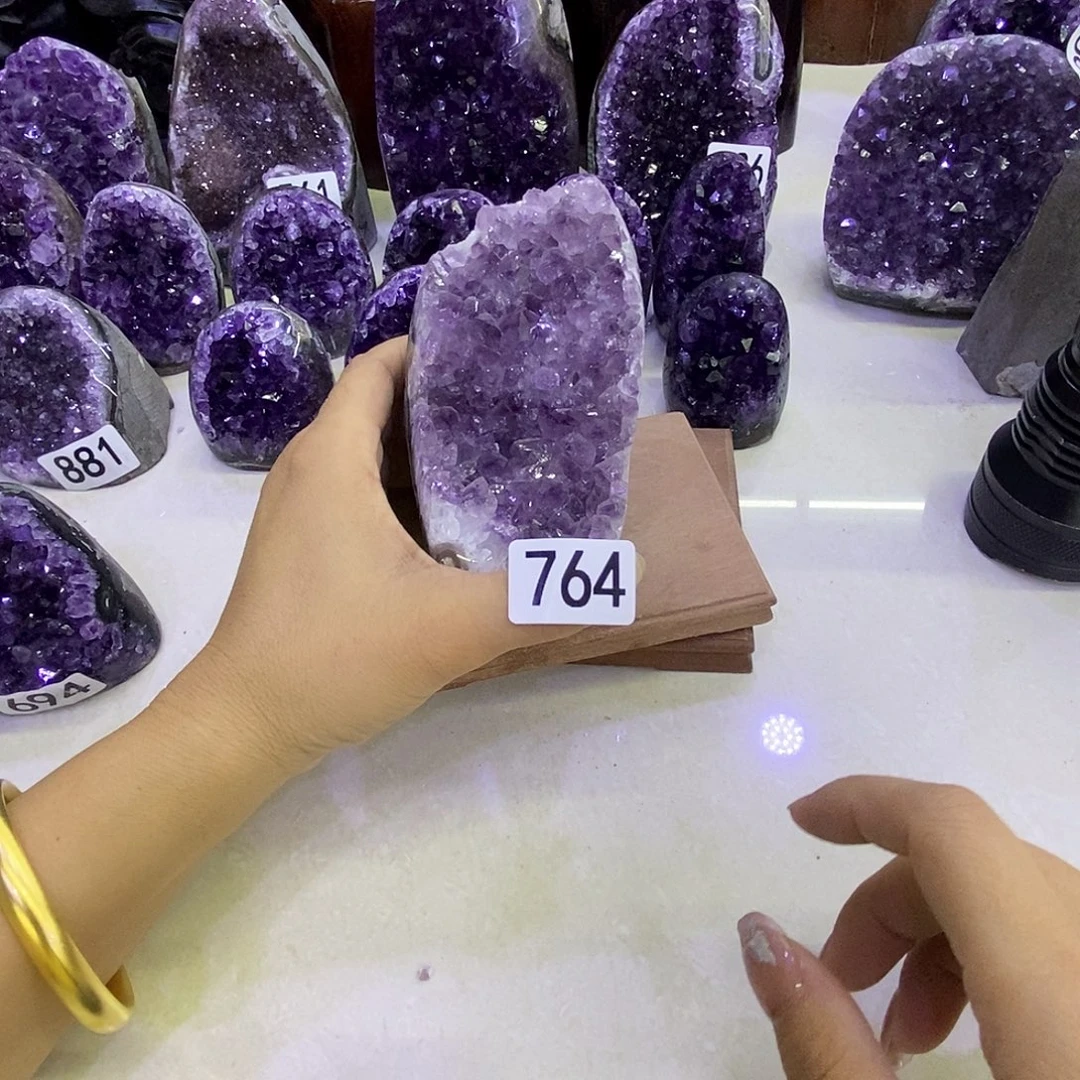 未镶嵌大型摆件（非配饰）紫晶
