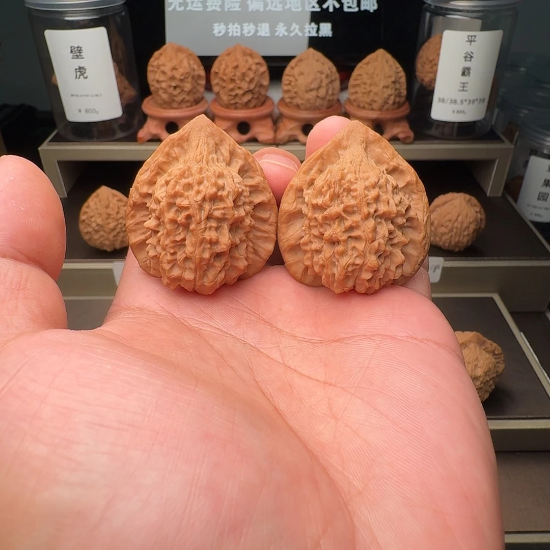 文玩核桃吊坠朱雀40全品白茬精对