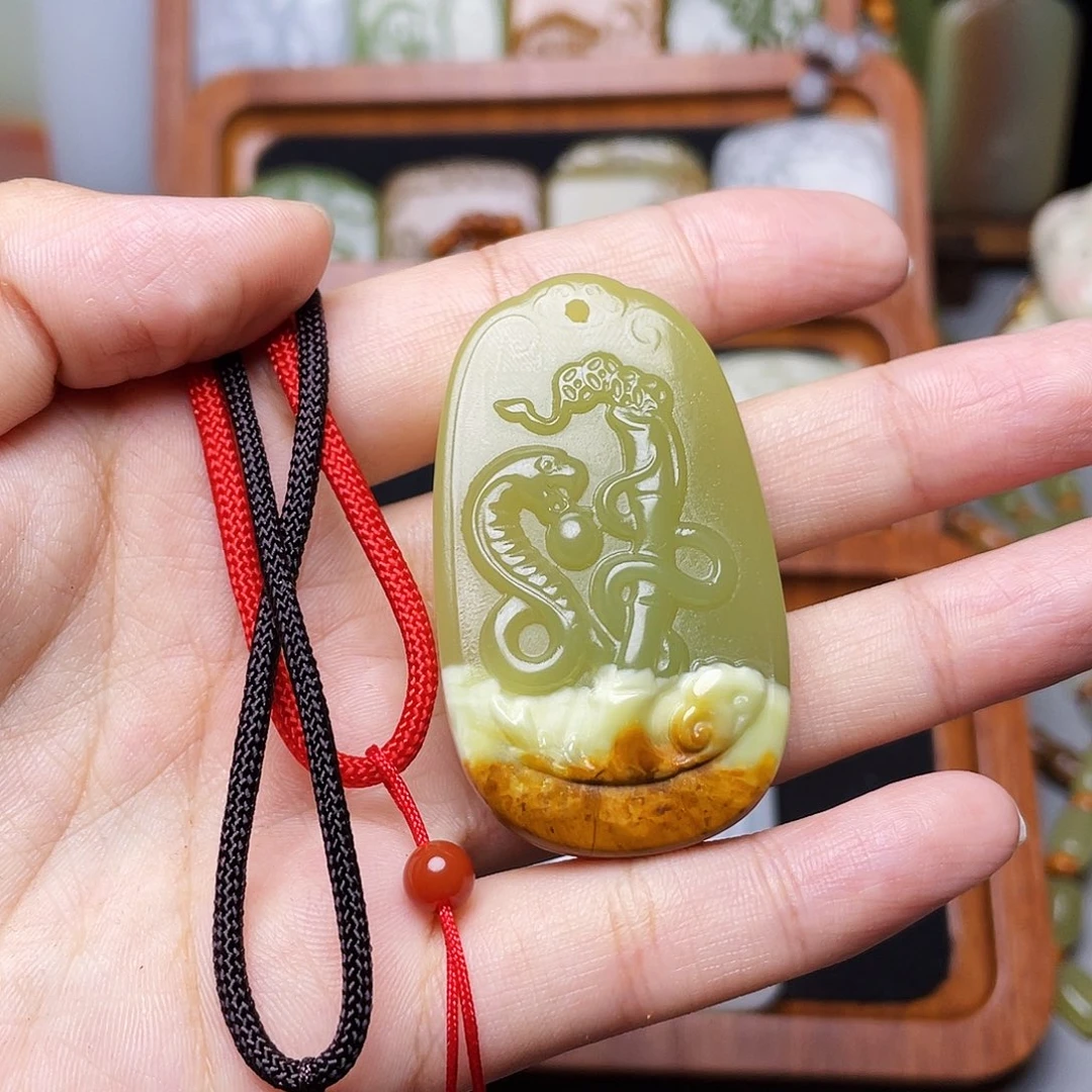 开***乐新疆昆仑山脉料生肖蛇