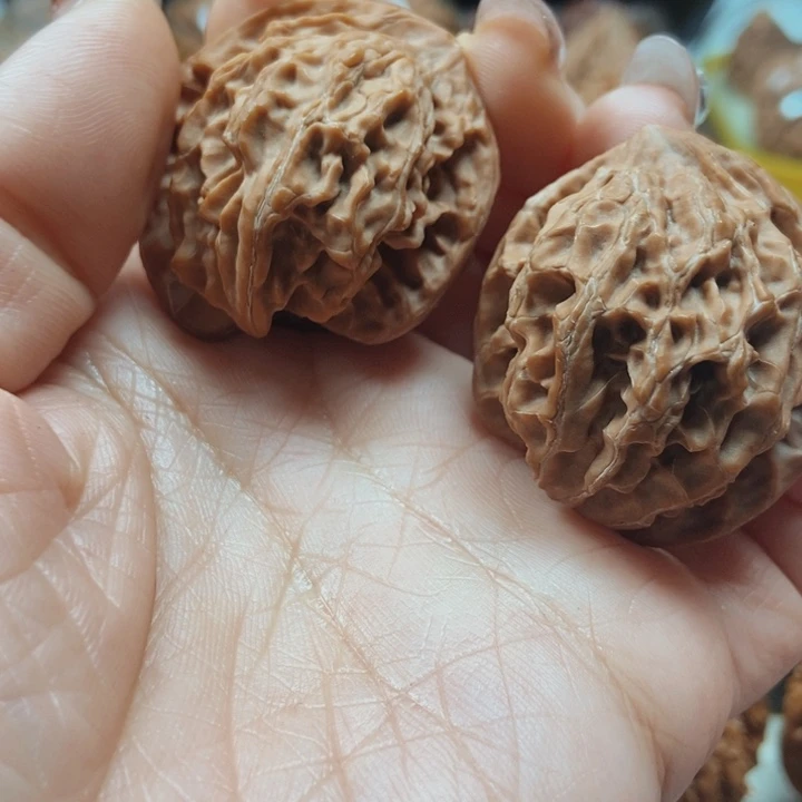 文玩核桃吊坠盘山