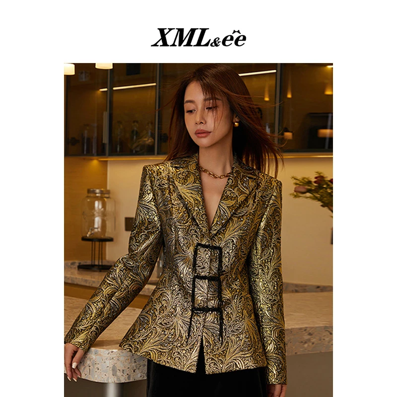 XMLee艾米尔 琥珀流光黑金色手工刺绣印花西装外套 X433J5547
