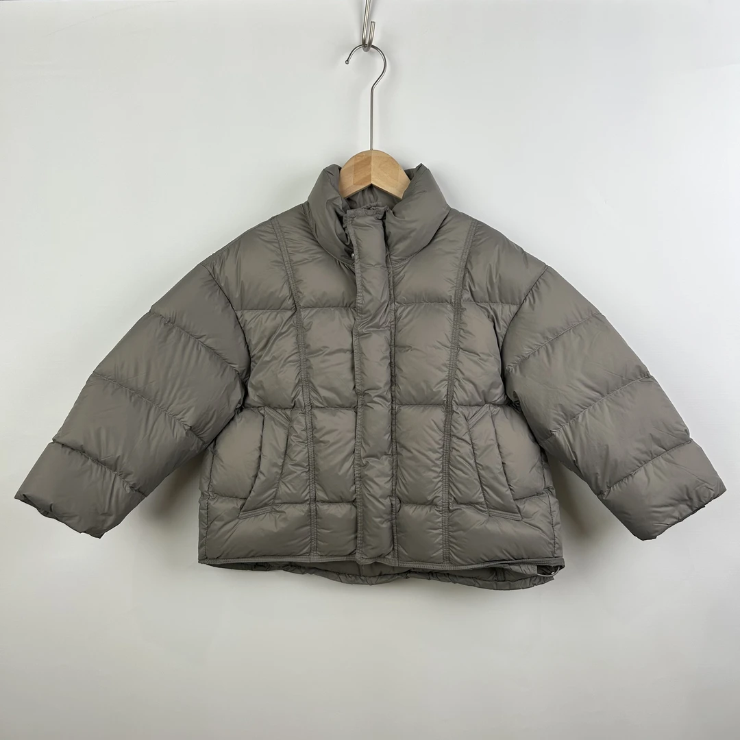 浅灰「恒温胶囊」 短款鹅羽绒服，装下整个冬天的暖  0810