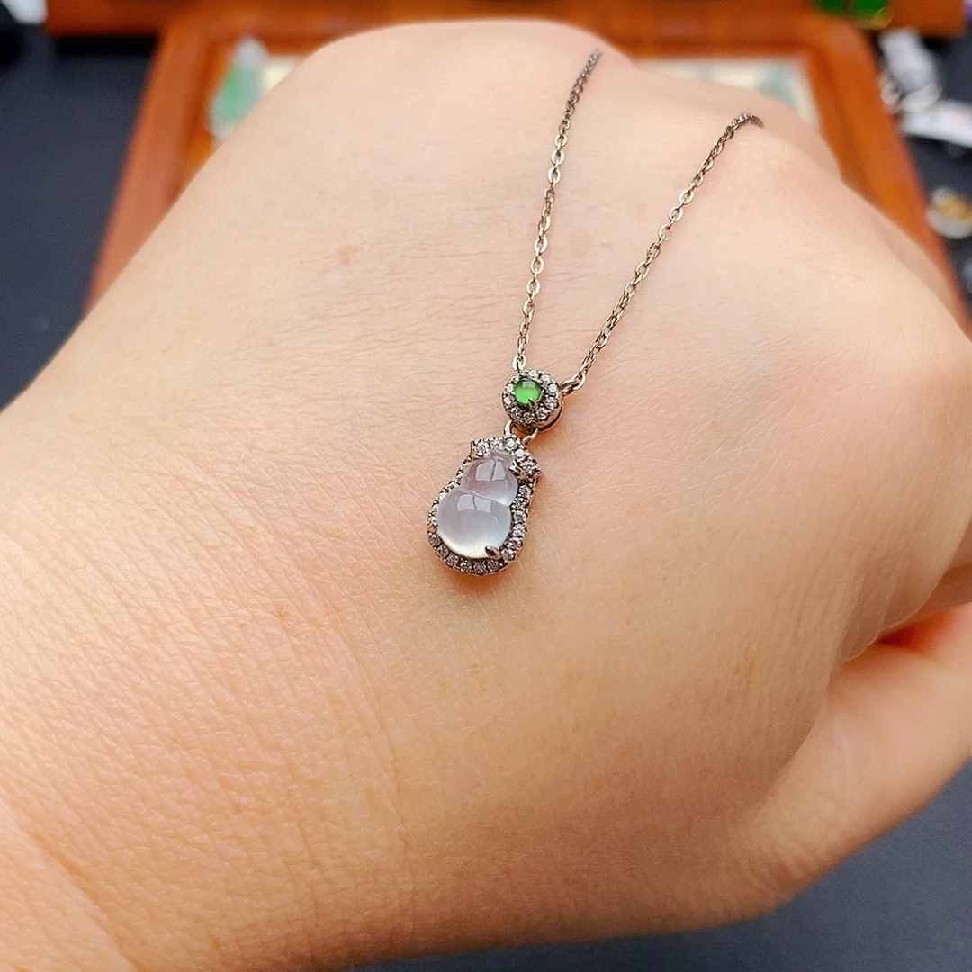 颈饰银S925镶嵌翡翠