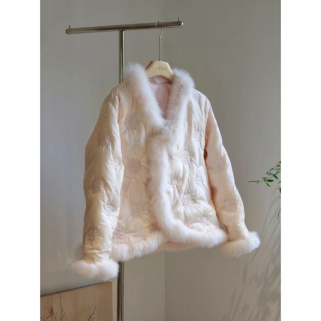 新中式粉色夹棉马甲女秋冬外穿刺绣真毛下摆仙气国风背心洋气