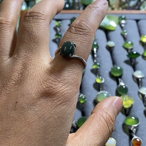 和田玉戒指未镶嵌