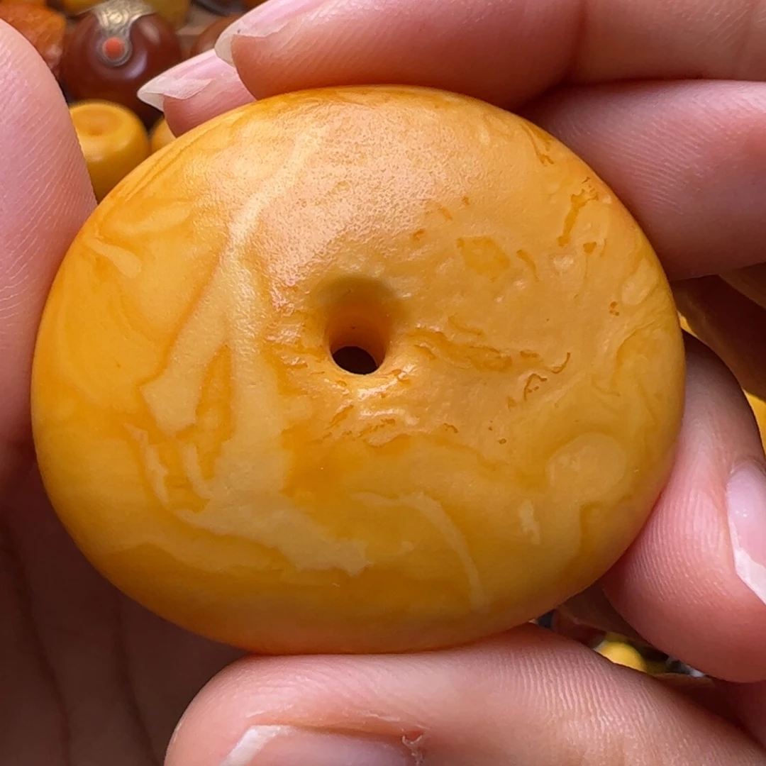裸石蜜蜡未镶嵌藏扣