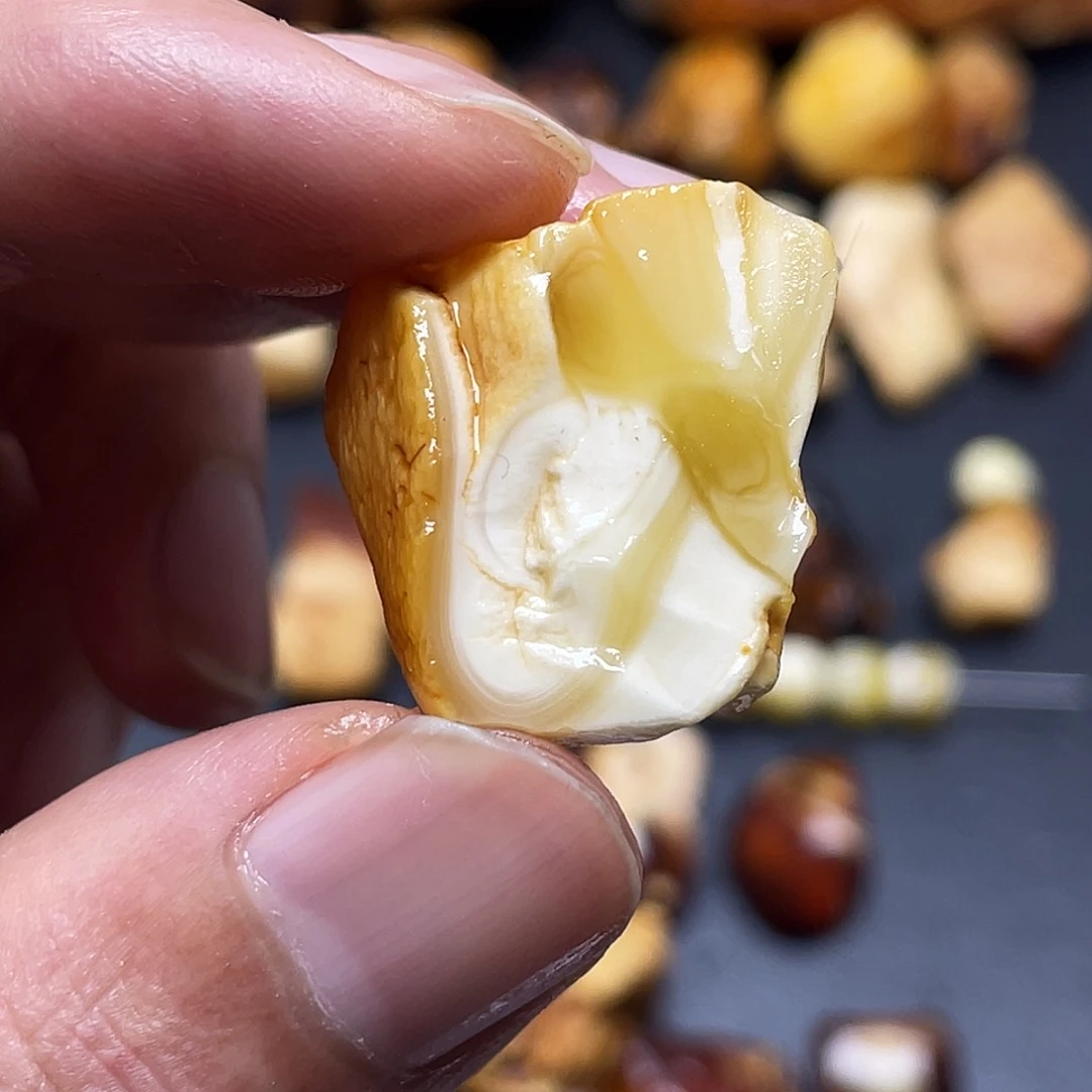未镶嵌定制琥珀定制