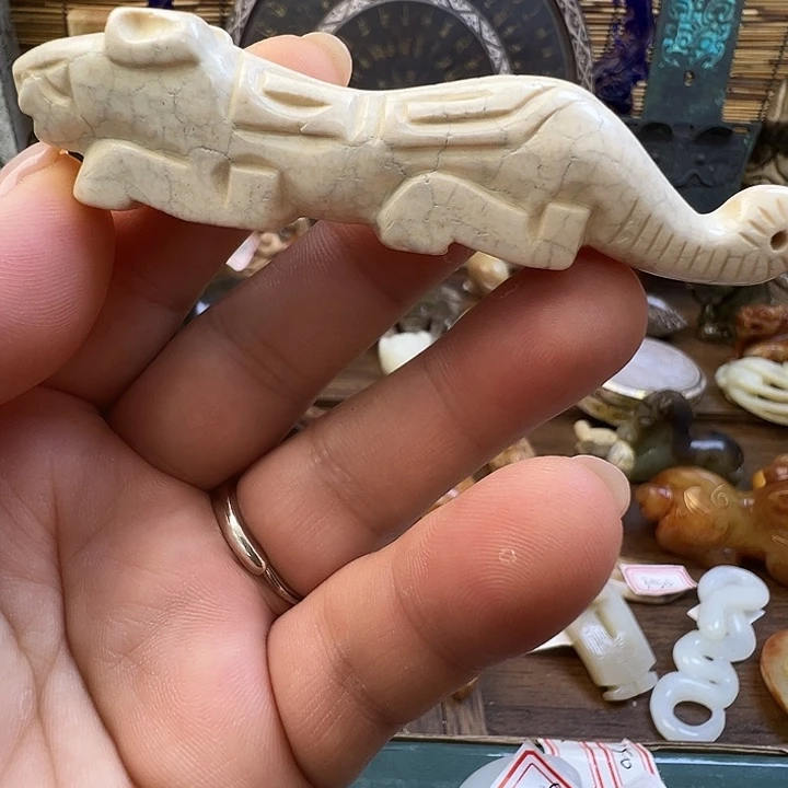 未镶嵌和田玉（糖玉）挂件