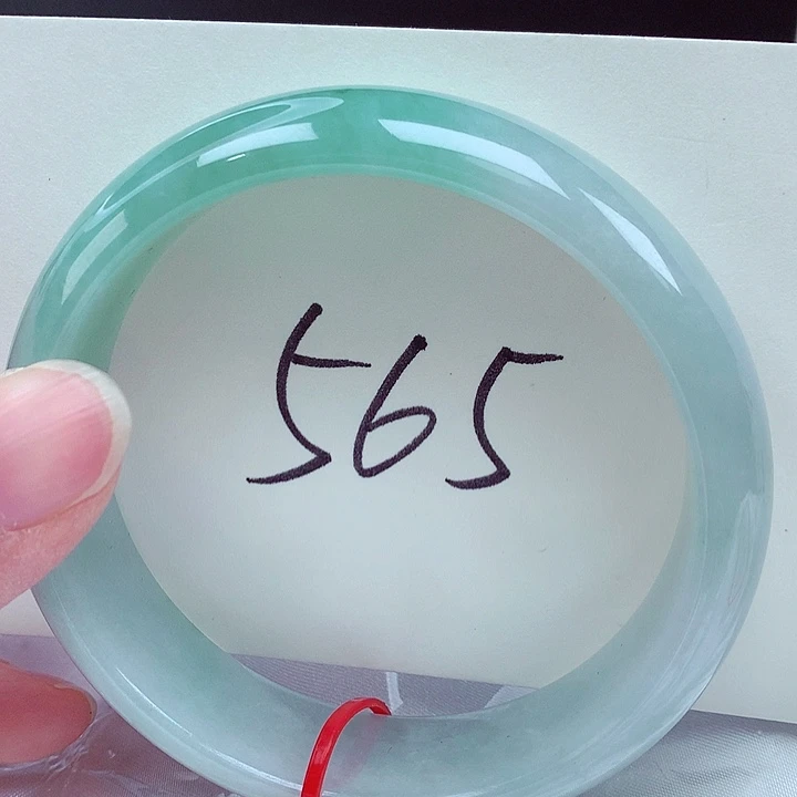 翡翠未镶嵌手镯翡翠