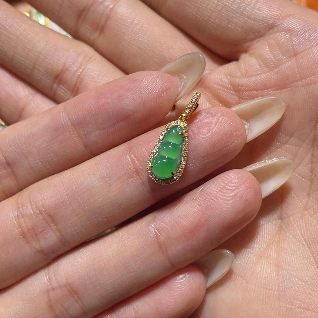 翡翠18K金镶嵌吊坠(不含链)