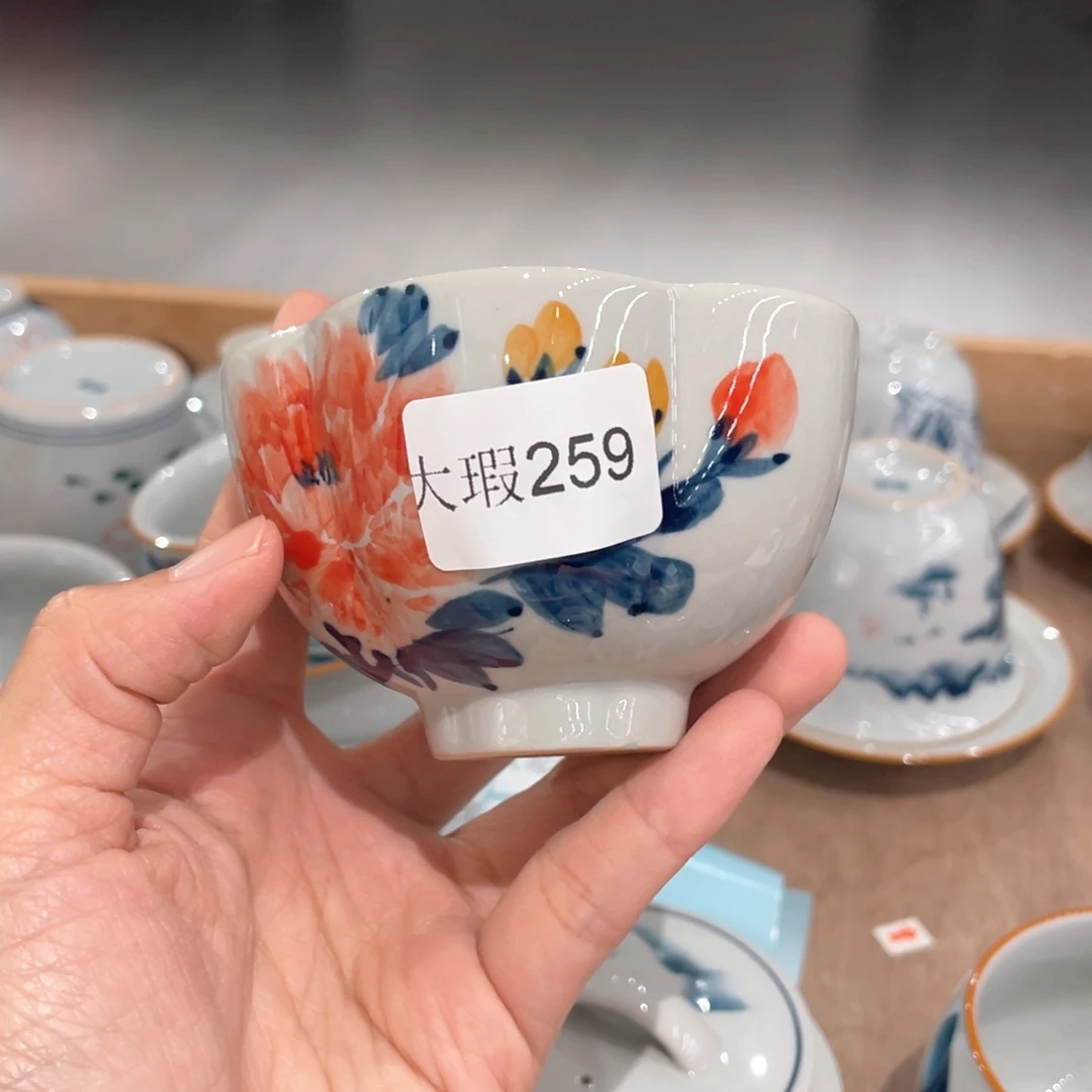 釉下手绘茶具微瑕