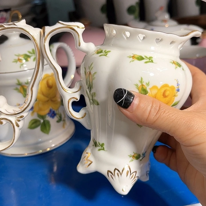 凡间陶瓷家居生活馆