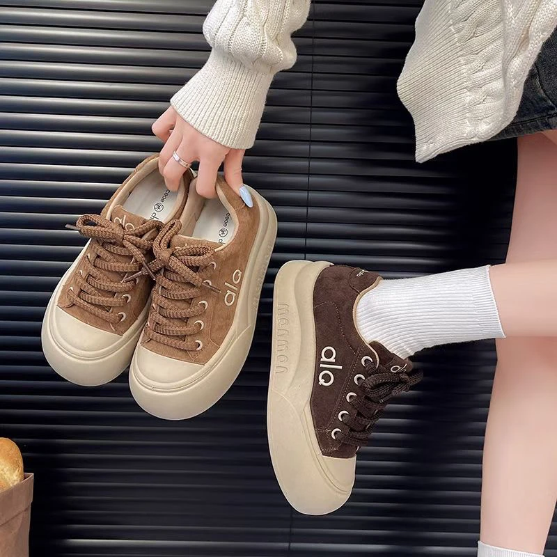 厚底磨砂牛皮板鞋女2025秋新款加绒德训鞋软底运动休闲皮面小白鞋
