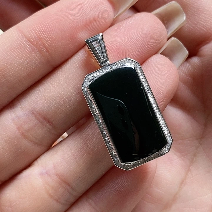 翡翠颈饰18K金镶嵌Y****u1。