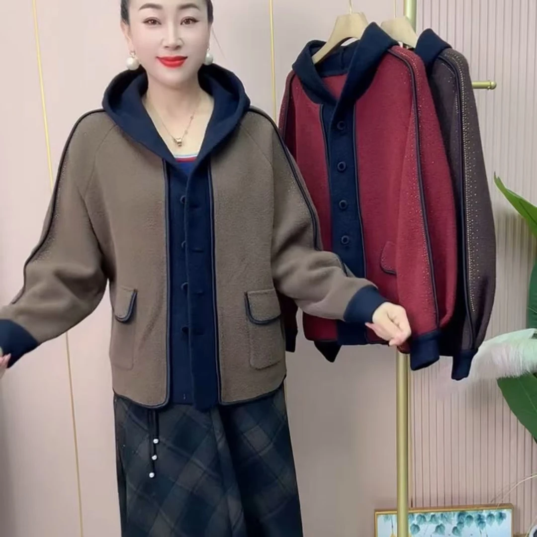 秋冬新款连帽针织开衫时尚百搭烫钻双面绒外套中老年女装上衣