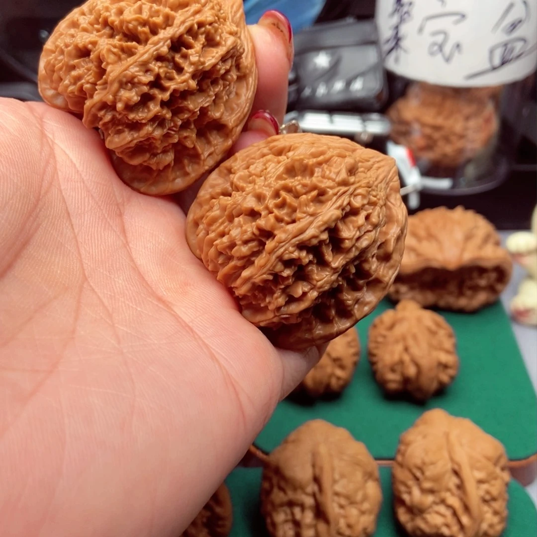 文玩核桃吊坠9*%满天星42